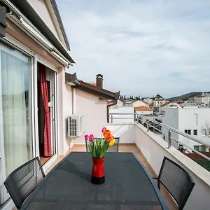 ellenőrizze a rendelkezésre állást