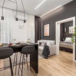 Saint Vitus With Balcony Appartement Rijeka